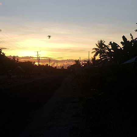 Tailua Beach Fales Manase Exterior photo