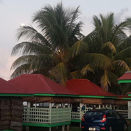 Tailua Beach Fales Manase Exterior photo