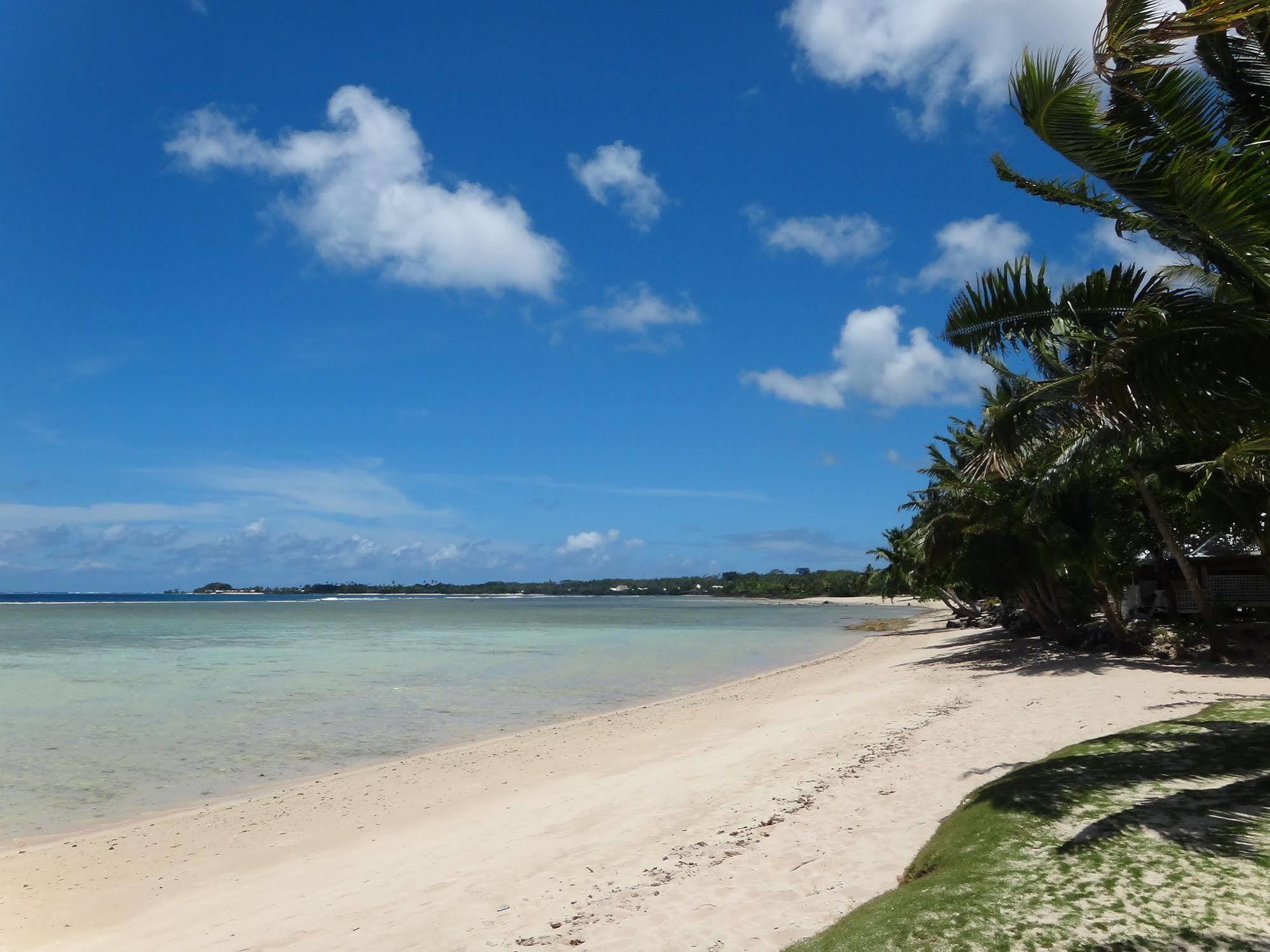 Tailua Beach Fales Manase Exterior photo