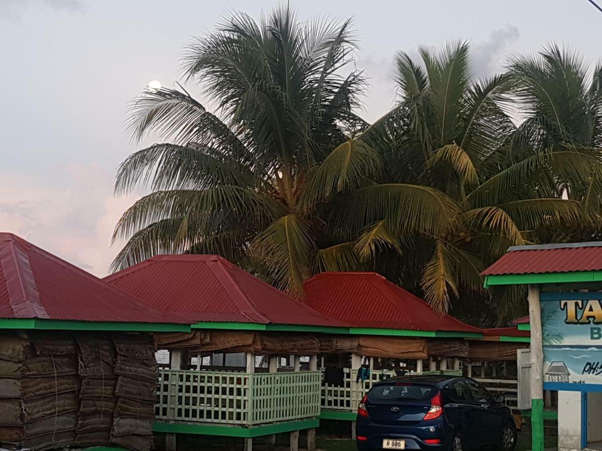 Tailua Beach Fales Manase Exterior photo